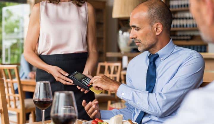 payment with gift Visa card in restaurant