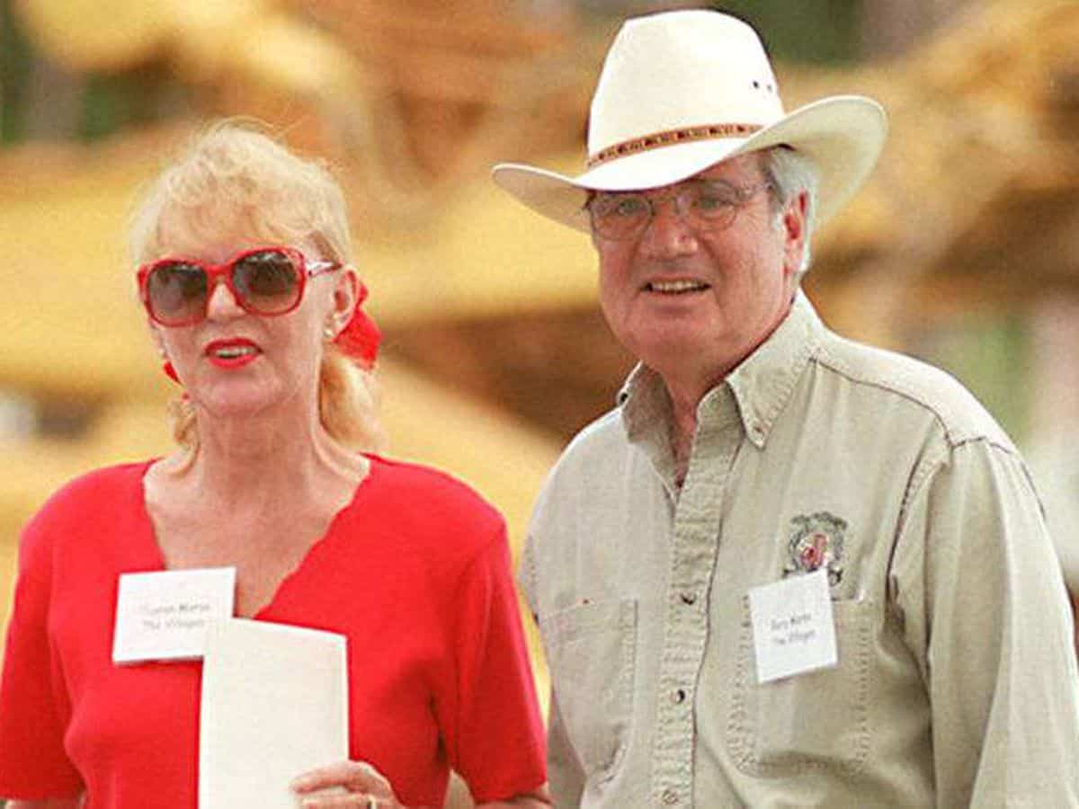 Harold Gary Morse with wife